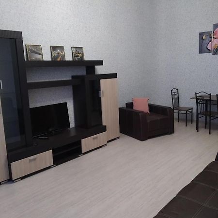 Apartment Theatre Shepkina 2 Rooms II Soemy Buitenkant foto