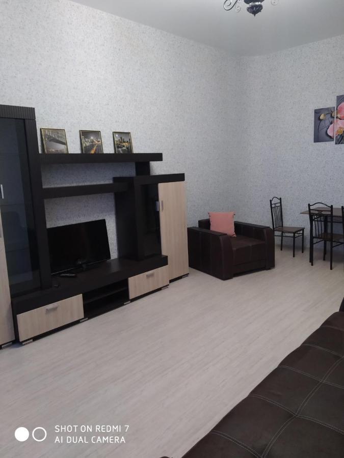 Apartment Theatre Shepkina 2 Rooms II Soemy Buitenkant foto