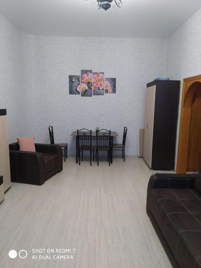 Apartment Theatre Shepkina 2 Rooms II Soemy Buitenkant foto